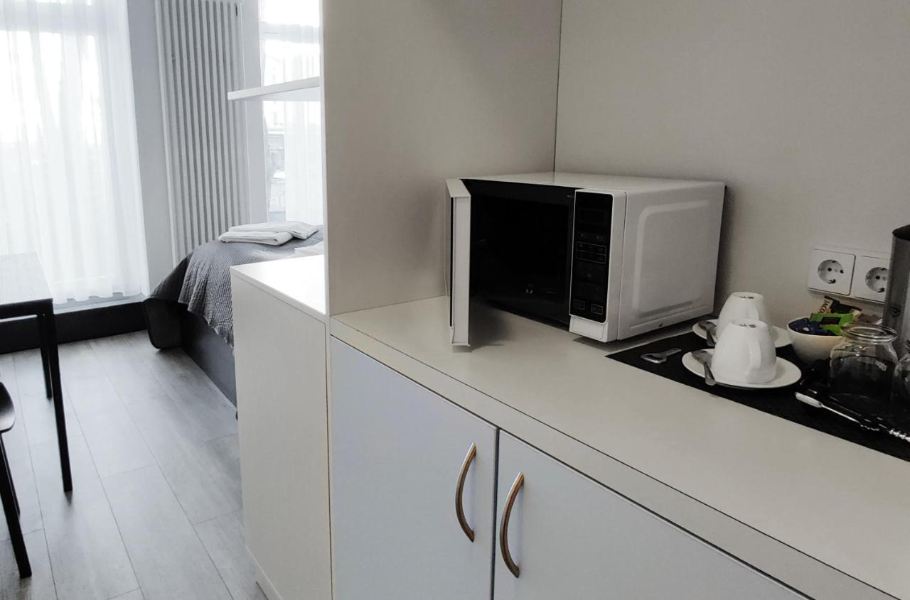 6 Rooms Apartments Берлин Экстерьер фото